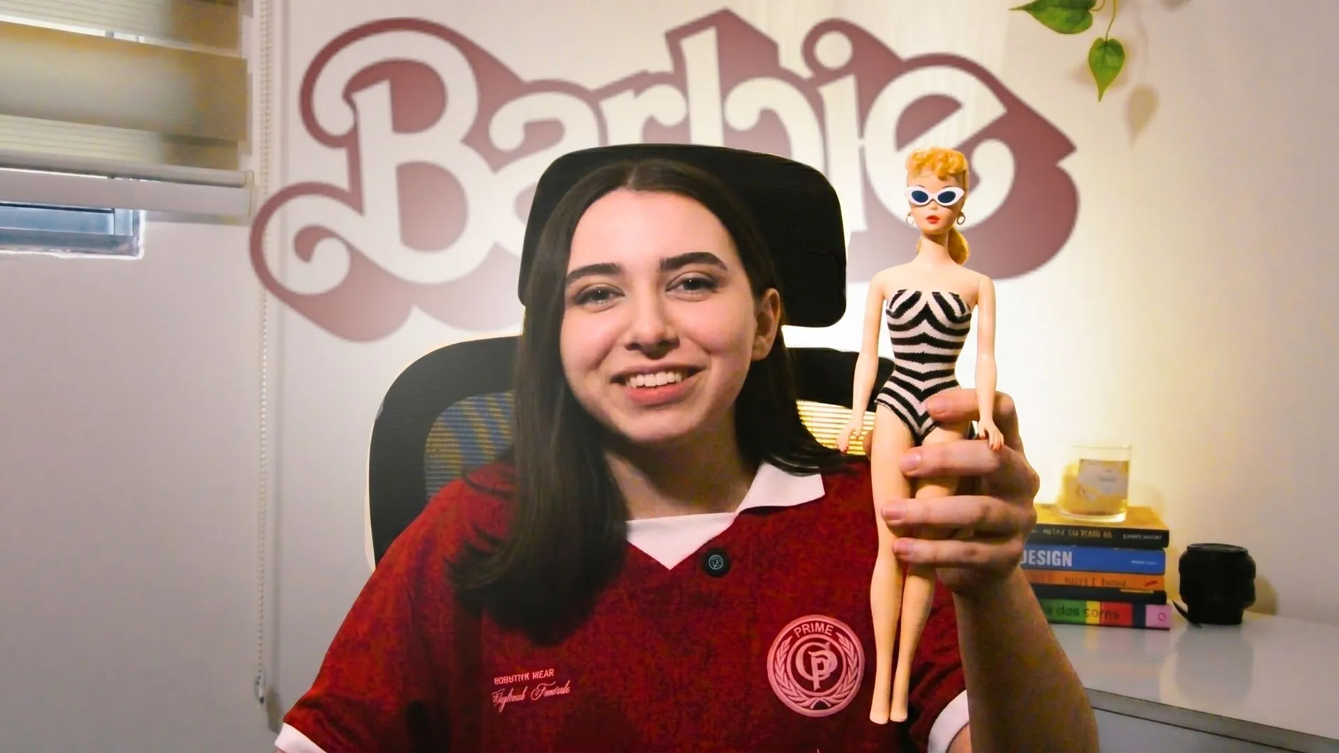 Sua marca não precisa estar pronta — ela precisa EVOLUIR (assim como a Barbie)